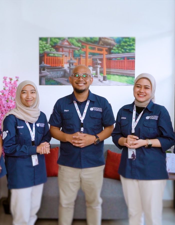 C0003.00_04_49_39.Still024